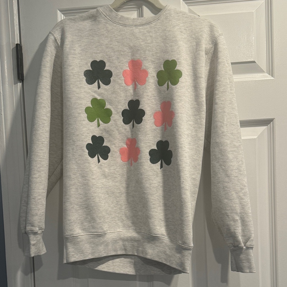 Women's Clover Print Sweater